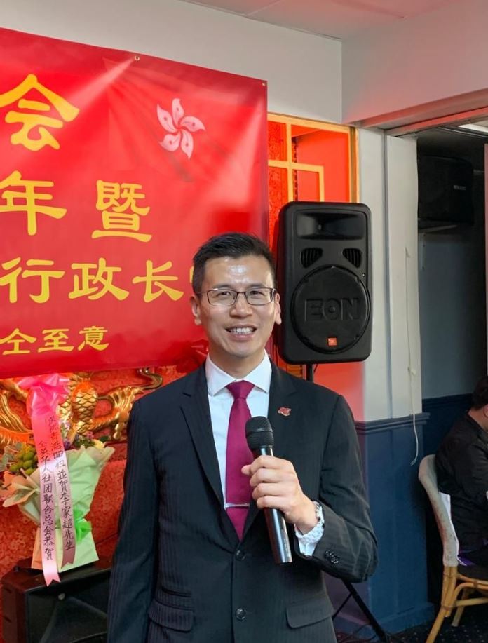 DG at Chinese community banquet